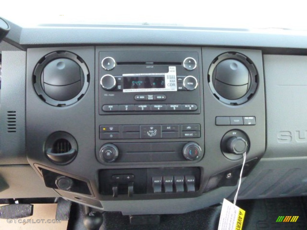 2014 F350 Super Duty XL Regular Cab 4x4 Dump Truck - Oxford White / Steel photo #15