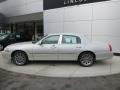 2007 Cashmere Tri-Coat Lincoln Town Car Designer  photo #2
