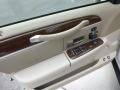 2007 Cashmere Tri-Coat Lincoln Town Car Designer  photo #19
