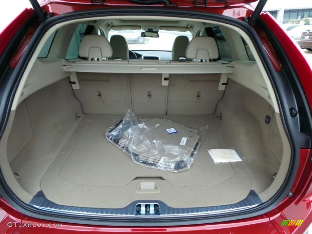 2015 Volvo XC60 T5 Drive-E Trunk Photo #91058985