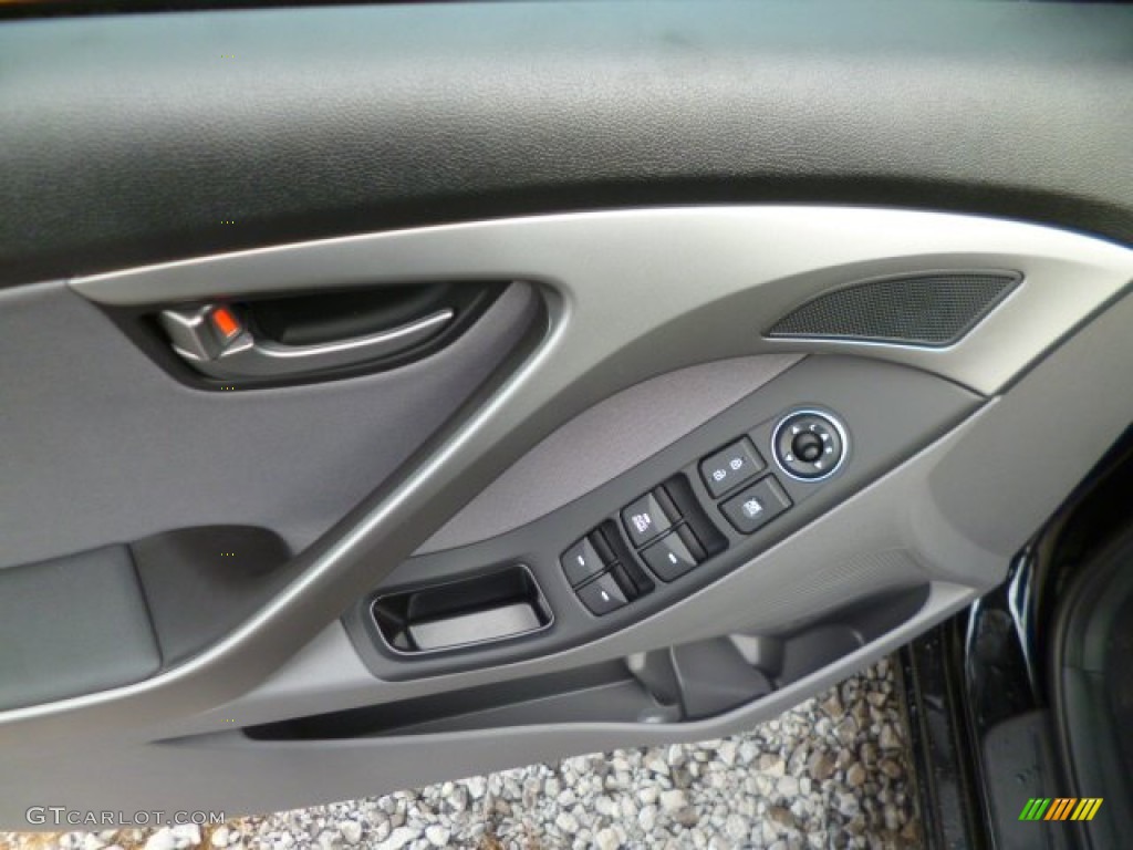 2014 Elantra SE Sedan - Black / Gray photo #17