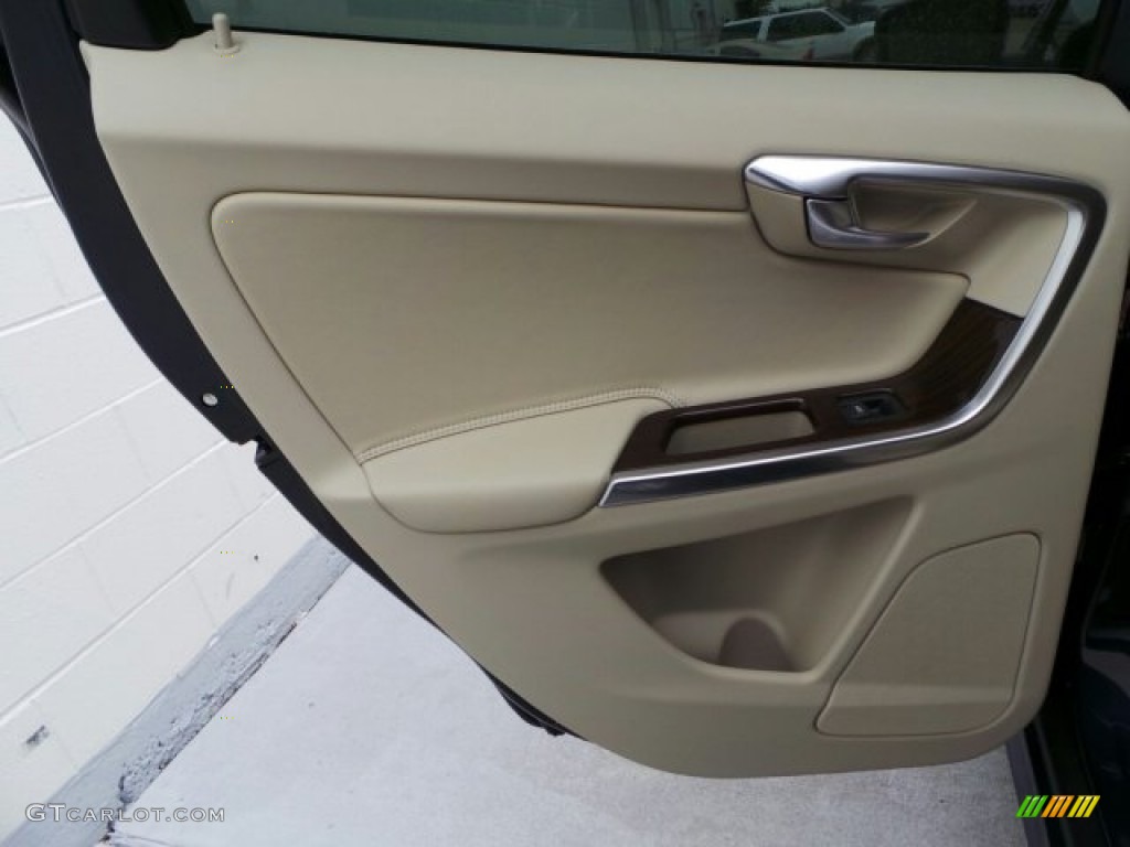 2015 Volvo XC60 T5 Drive-E Soft Beige Door Panel Photo #91060641