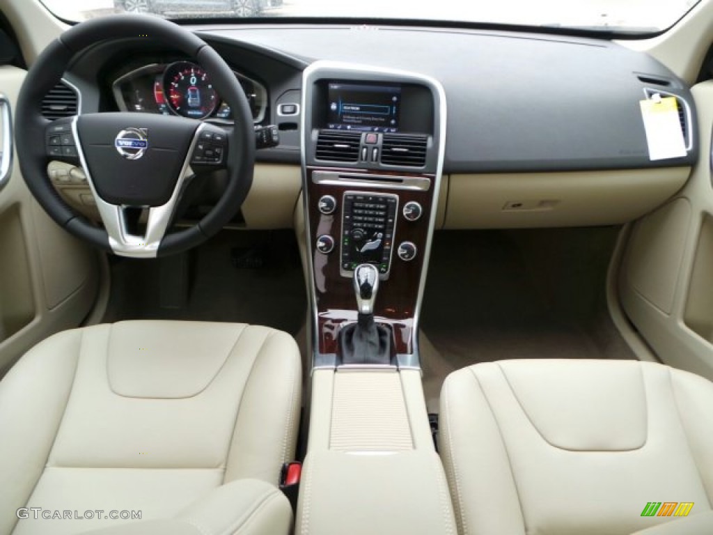 2015 Volvo XC60 T5 Drive-E Soft Beige Dashboard Photo #91060722