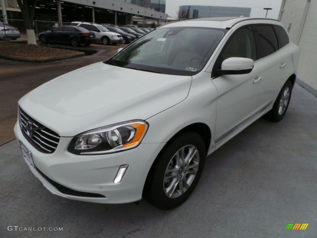 Ice White 2015 Volvo XC60 T5 Drive-E Exterior Photo #91060956