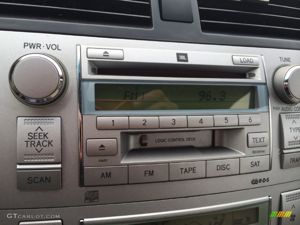 2006 Toyota Solara SLE V6 Convertible Audio System Photos