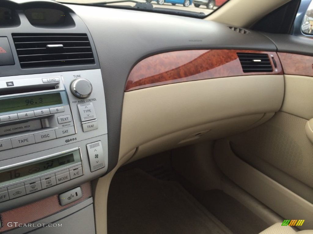 2006 Solara SLE V6 Convertible - Cosmic Blue Metallic / Ivory photo #25