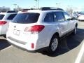 Satin White Pearl - Outback 2.5i Premium Photo No. 2