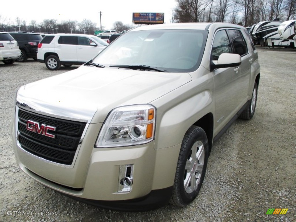 Champagne Silver Metallic 2014 GMC Terrain SLE Exterior Photo #91062918