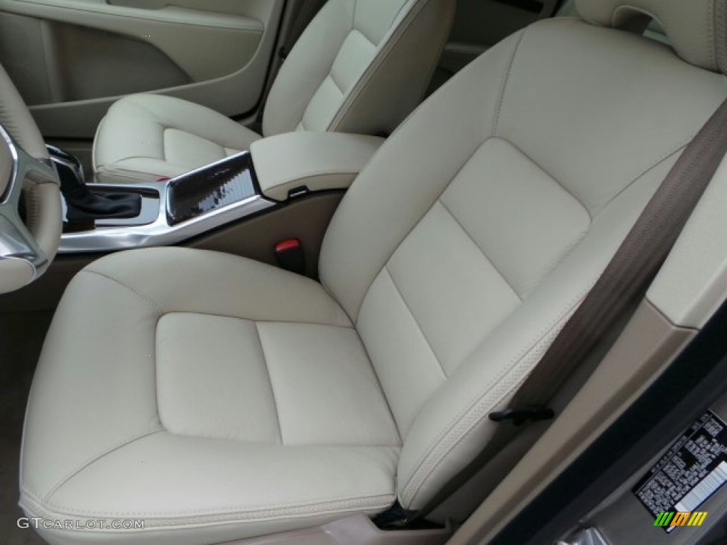 Soft Beige Interior 2015 Volvo XC70 T5 Drive-E Photo #91063110
