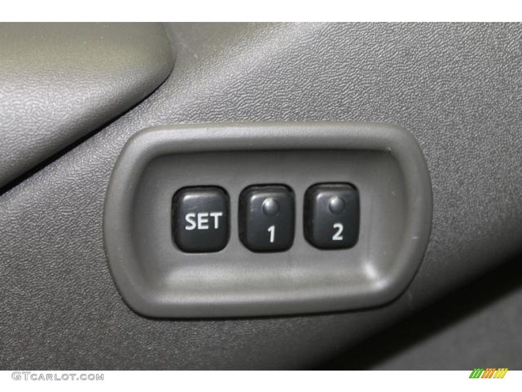 2008 Pathfinder LE 4x4 - Storm Gray / Graphite photo #30