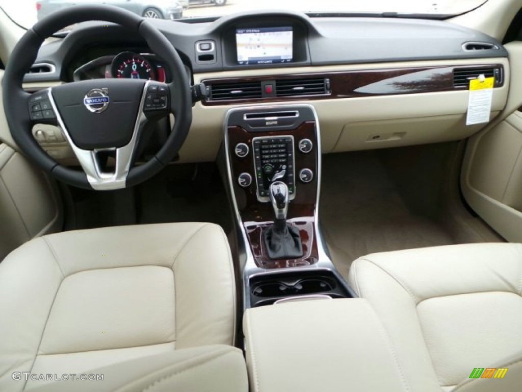 2015 Volvo S80 T5 Drive-E Dashboard Photos