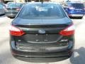 Tuxedo Black - Fiesta SE Sedan Photo No. 3