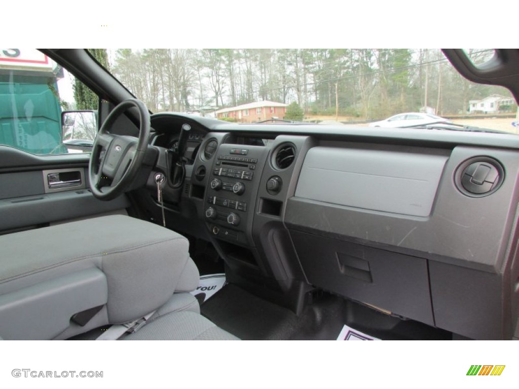 2011 F150 XLT Regular Cab - Race Red / Steel Gray photo #38