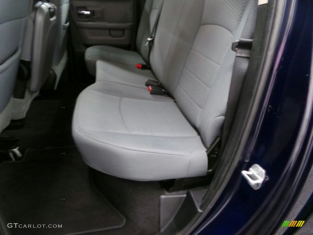 2013 1500 SLT Quad Cab 4x4 - True Blue Pearl / Black/Diesel Gray photo #9