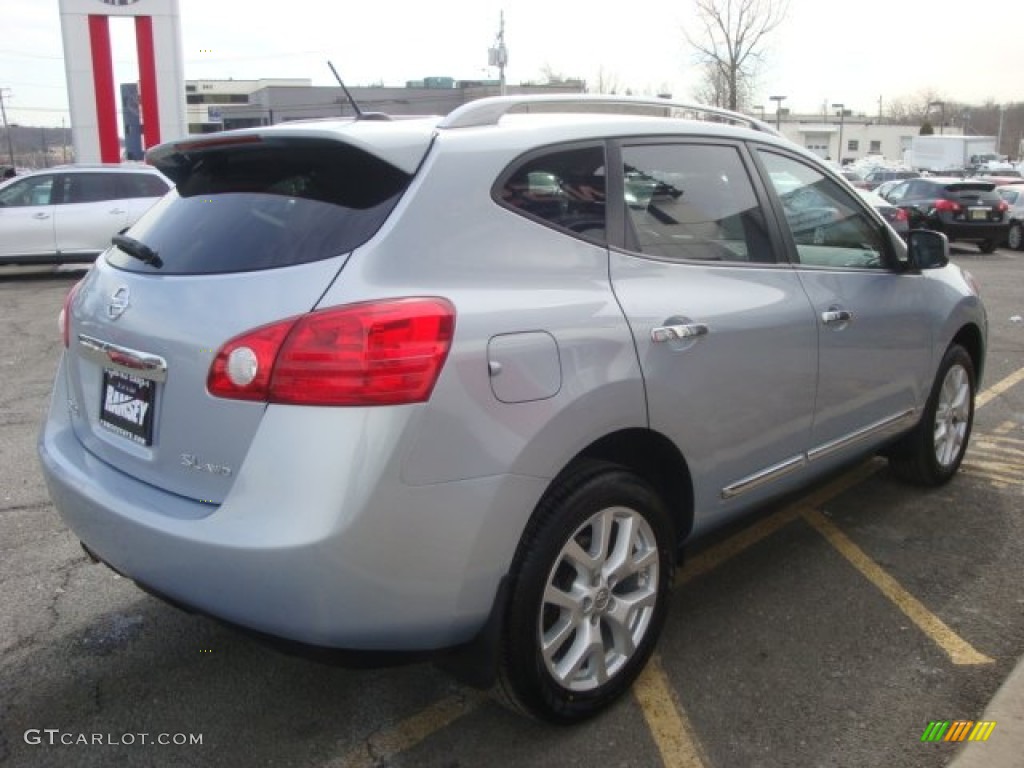 2011 Rogue SV AWD - Frosted Steel Metallic / Gray photo #6
