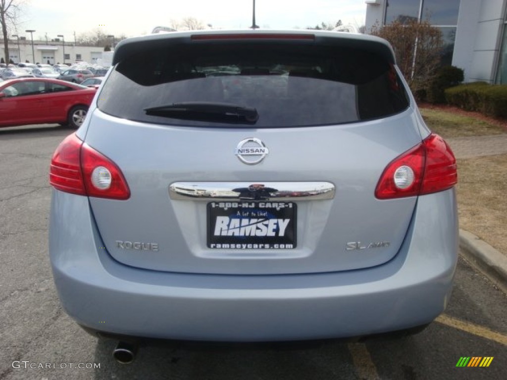 2011 Rogue SV AWD - Frosted Steel Metallic / Gray photo #7
