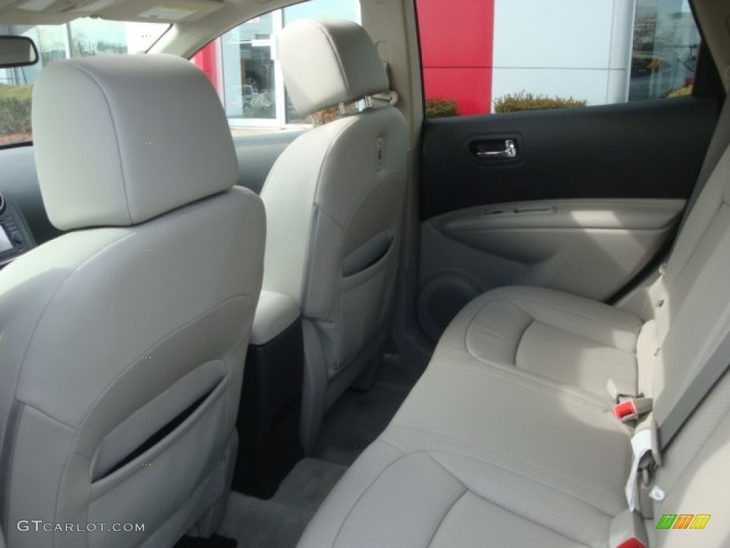 2011 Rogue SV AWD - Frosted Steel Metallic / Gray photo #14