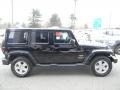 Black - Wrangler Unlimited Sahara 4x4 Photo No. 4