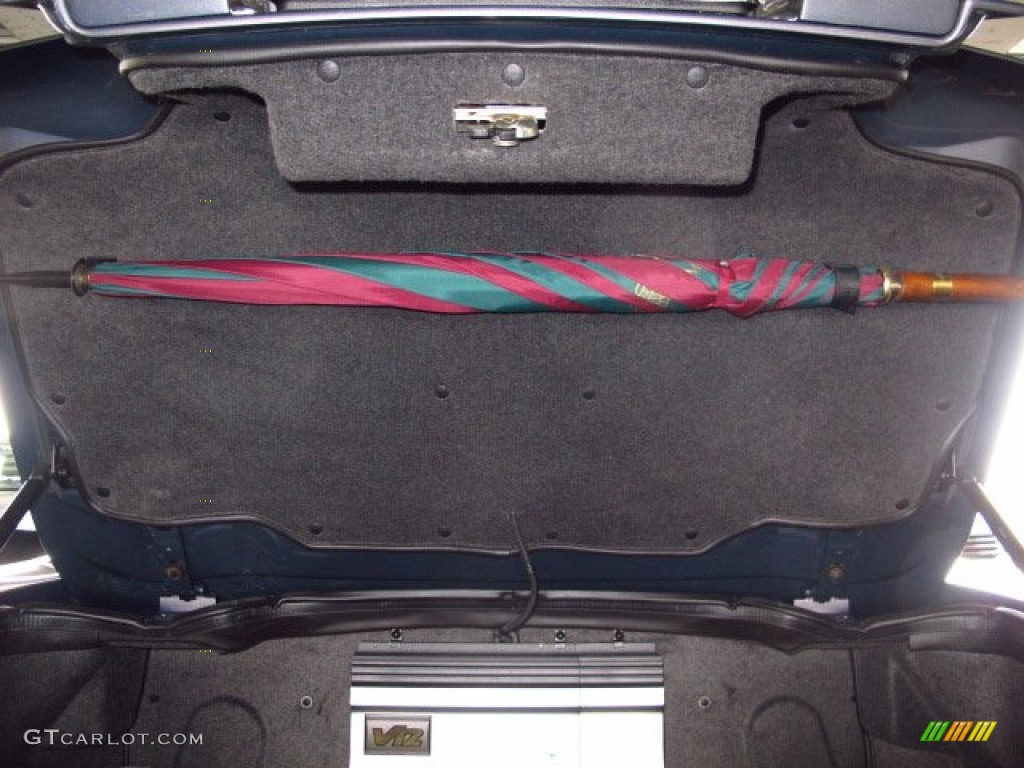 2001 Aston Martin DB7 Vantage Volante Trunk Photos