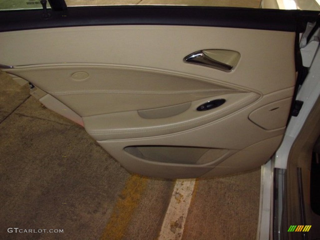 2006 CLS 500 - Alabaster White / Cashmere Beige photo #12