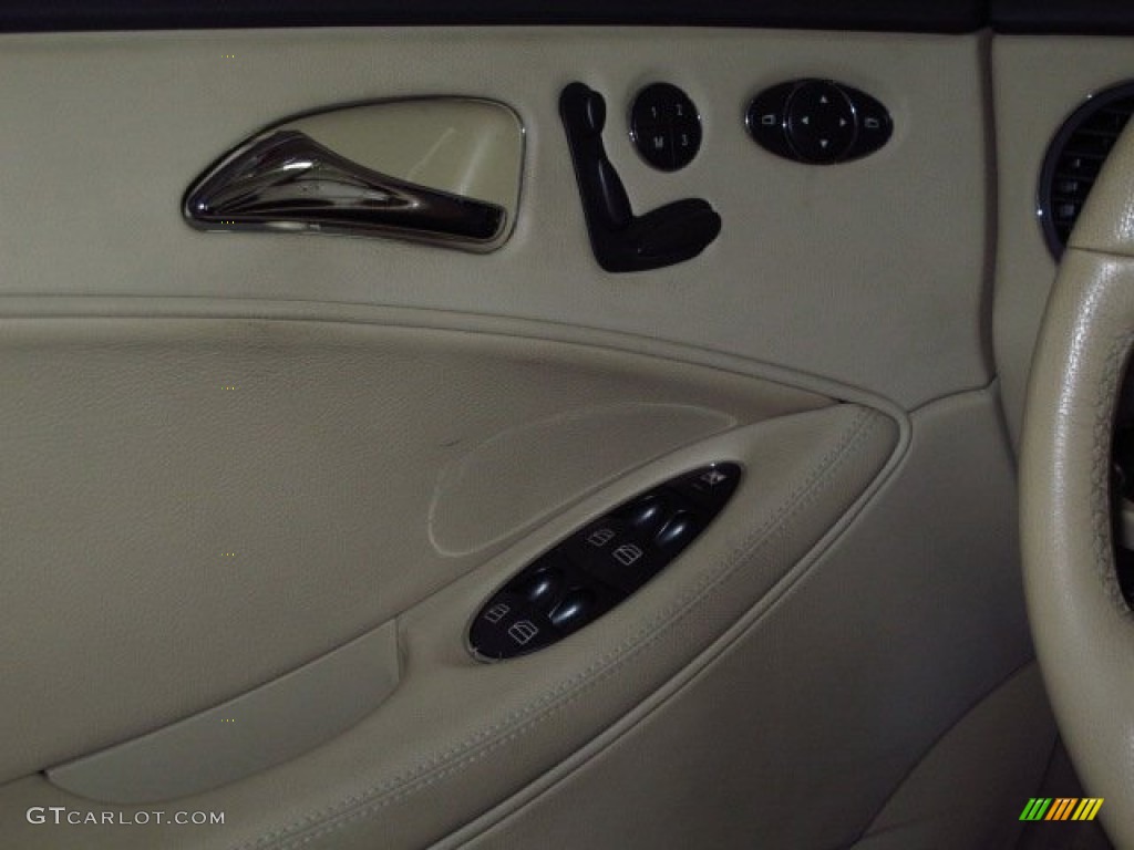 2006 CLS 500 - Alabaster White / Cashmere Beige photo #22
