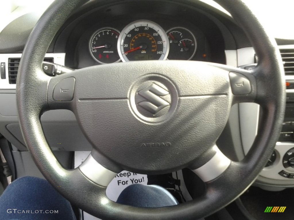 2007 Forenza Sedan - Titanium Silver Metallic / Grey photo #15