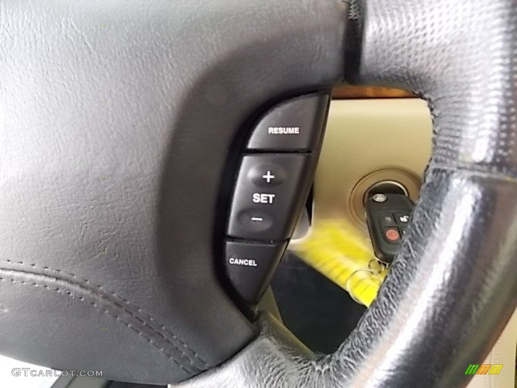 2007 Jaguar XJ XJ8 Controls Photo #91089541