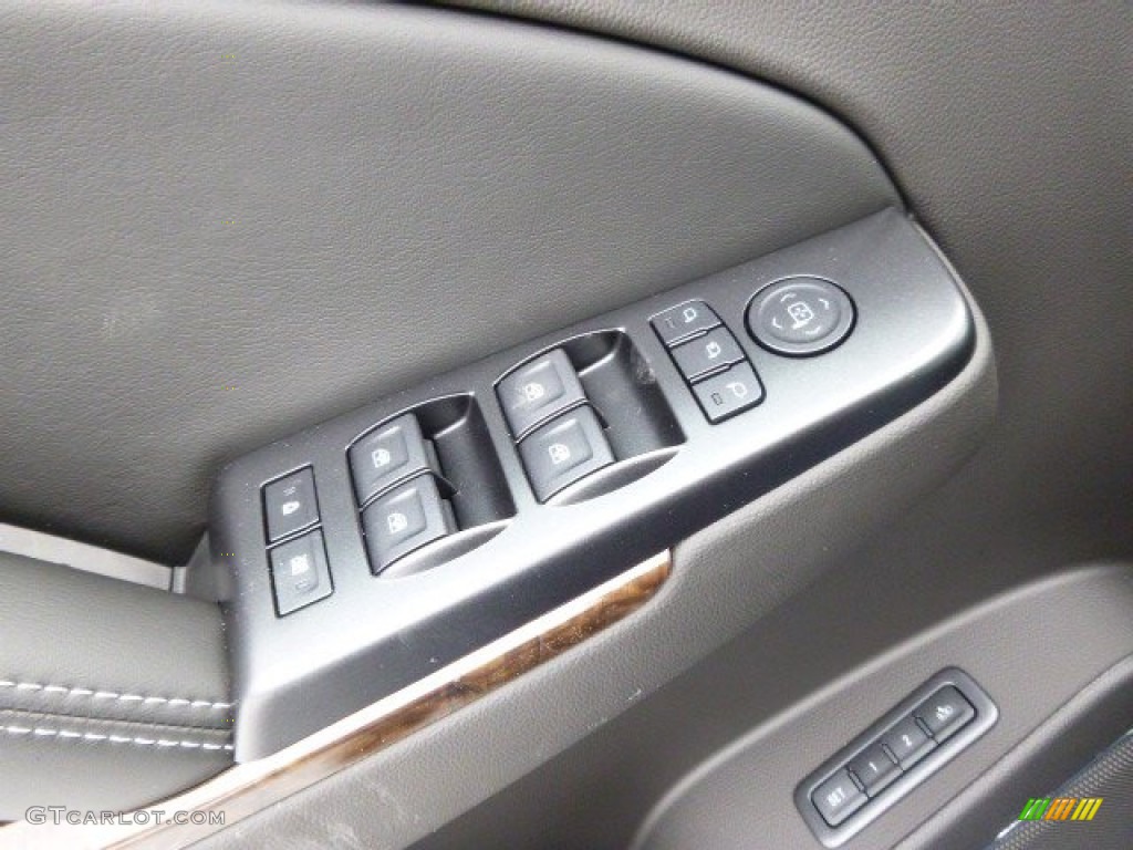 2015 Chevrolet Tahoe LT 4WD Controls Photo #91091698