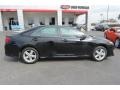Attitude Black Metallic - Camry SE Photo No. 8