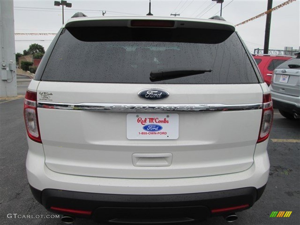 2012 Explorer FWD - White Suede / Medium Light Stone photo #5