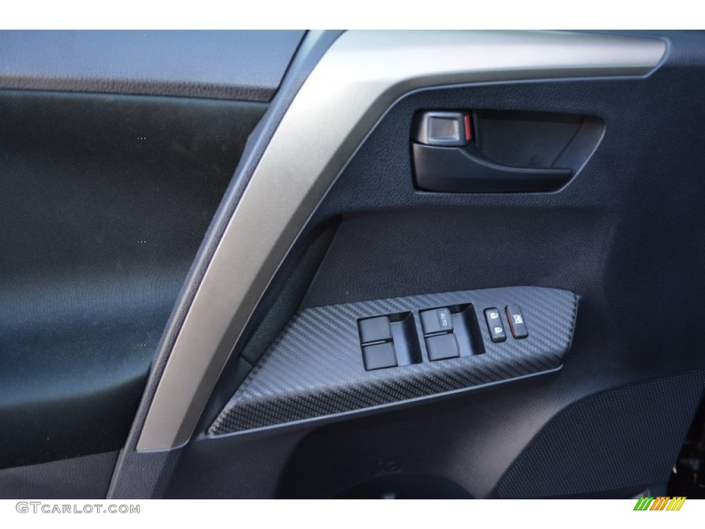 2013 RAV4 XLE - Black / Black photo #8