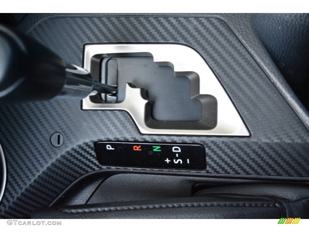 2013 RAV4 XLE - Black / Black photo #24