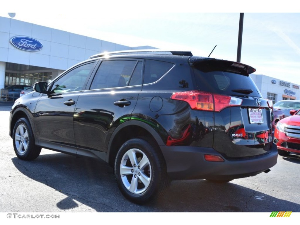 2013 RAV4 XLE - Black / Black photo #33