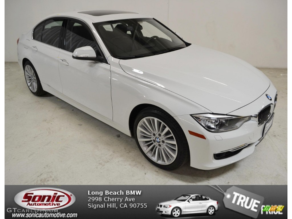 2013 3 Series 328i xDrive Sedan - Alpine White / Black photo #1