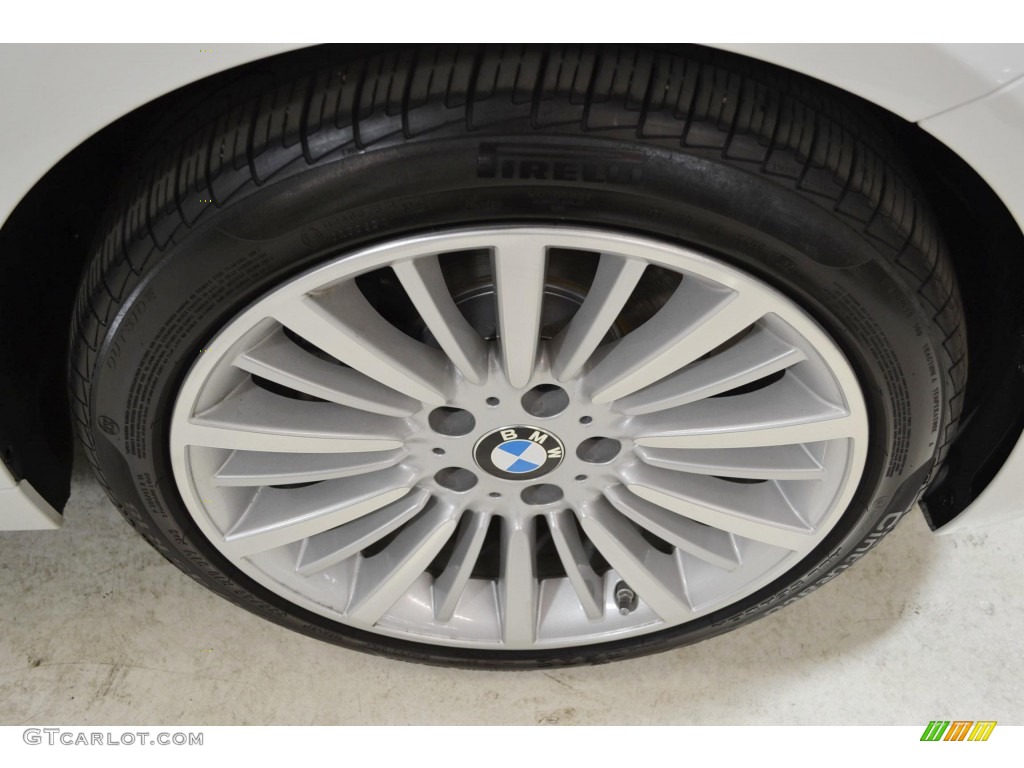 2013 3 Series 328i xDrive Sedan - Alpine White / Black photo #3