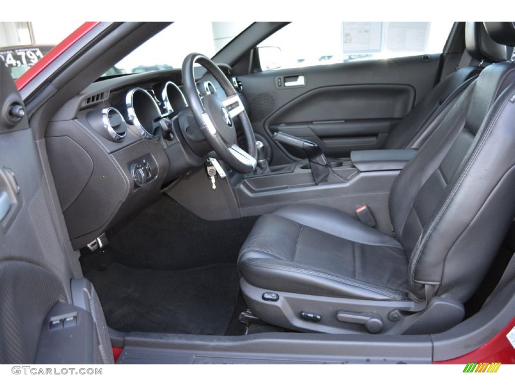 Black/Dove Accent Interior 2007 Ford Mustang V6 Premium Coupe Photo #91105166