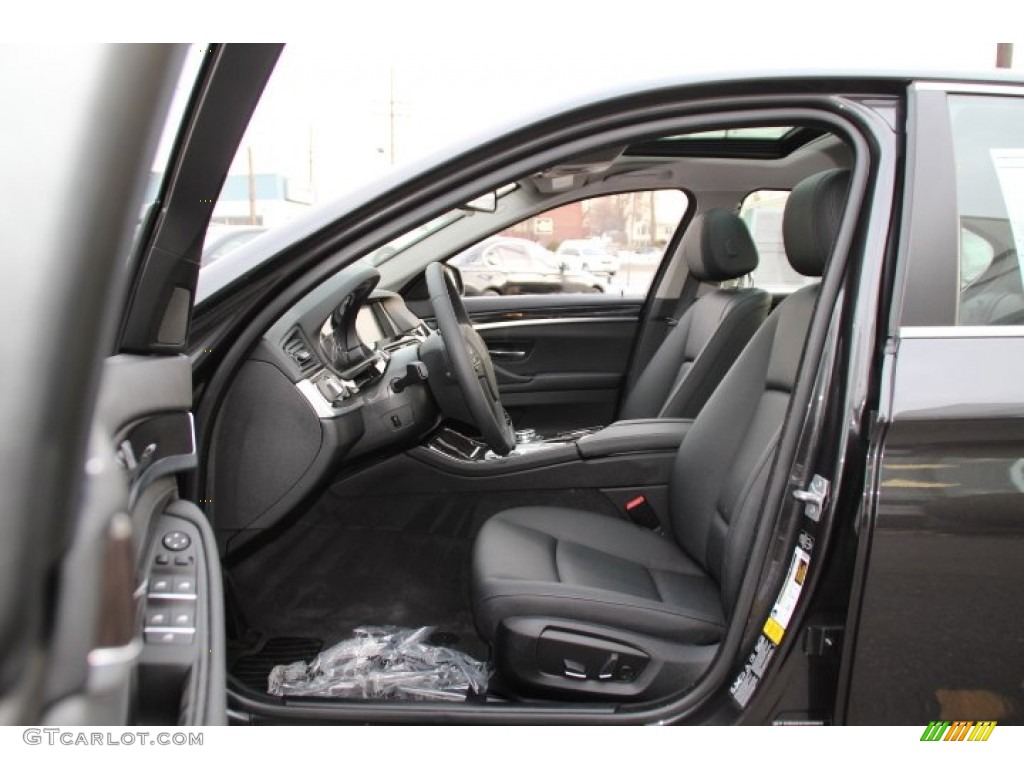 2014 BMW 5 Series 528i xDrive Sedan Front Seat Photo #91105406