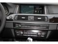 2014 BMW 5 Series 528i xDrive Sedan Controls