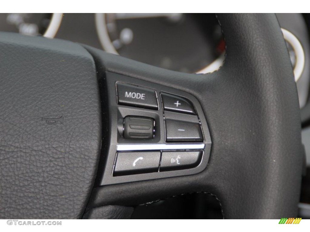 2014 BMW 5 Series 528i xDrive Sedan Controls Photo #91105519