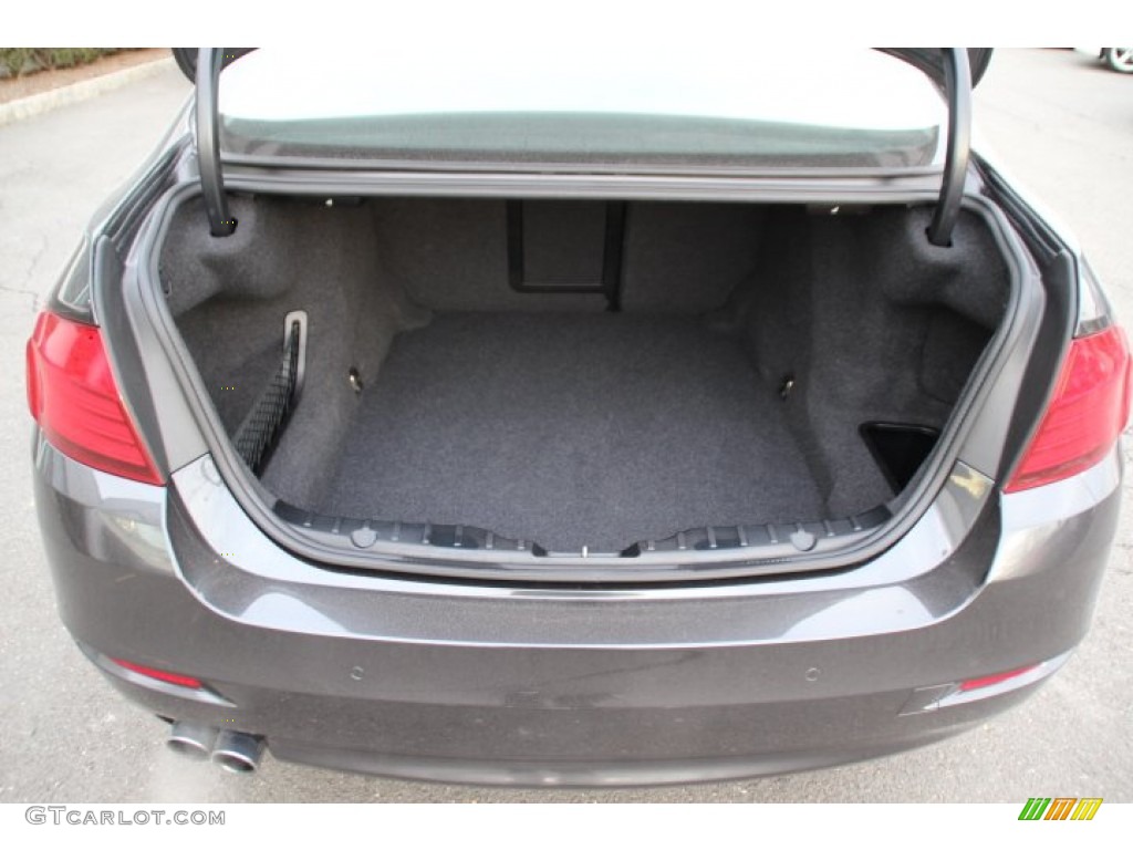 2014 BMW 5 Series 528i xDrive Sedan Trunk Photo #91105562