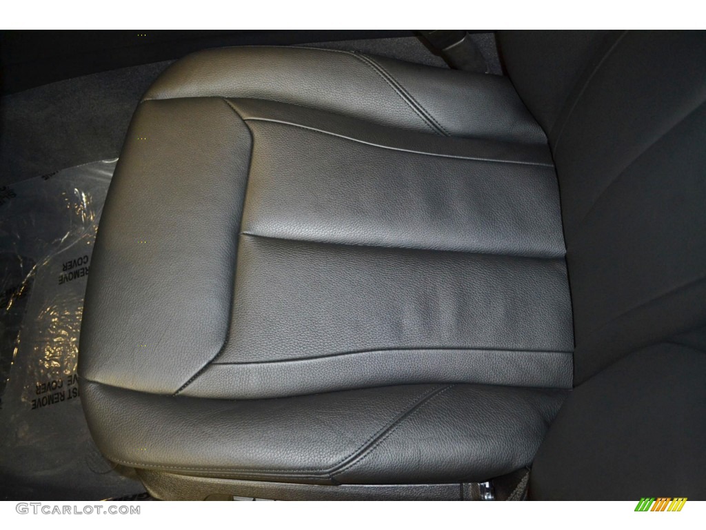 2013 3 Series 328i xDrive Sedan - Alpine White / Black photo #19