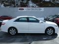 Super White - Camry SE Photo No. 10