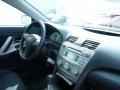 Super White - Camry SE Photo No. 12