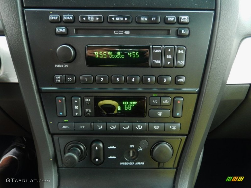 2002 Ford Thunderbird Premium Roadster Controls Photo #91108157