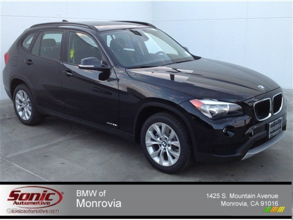 2014 X1 xDrive28i - Jet Black / Black photo #1