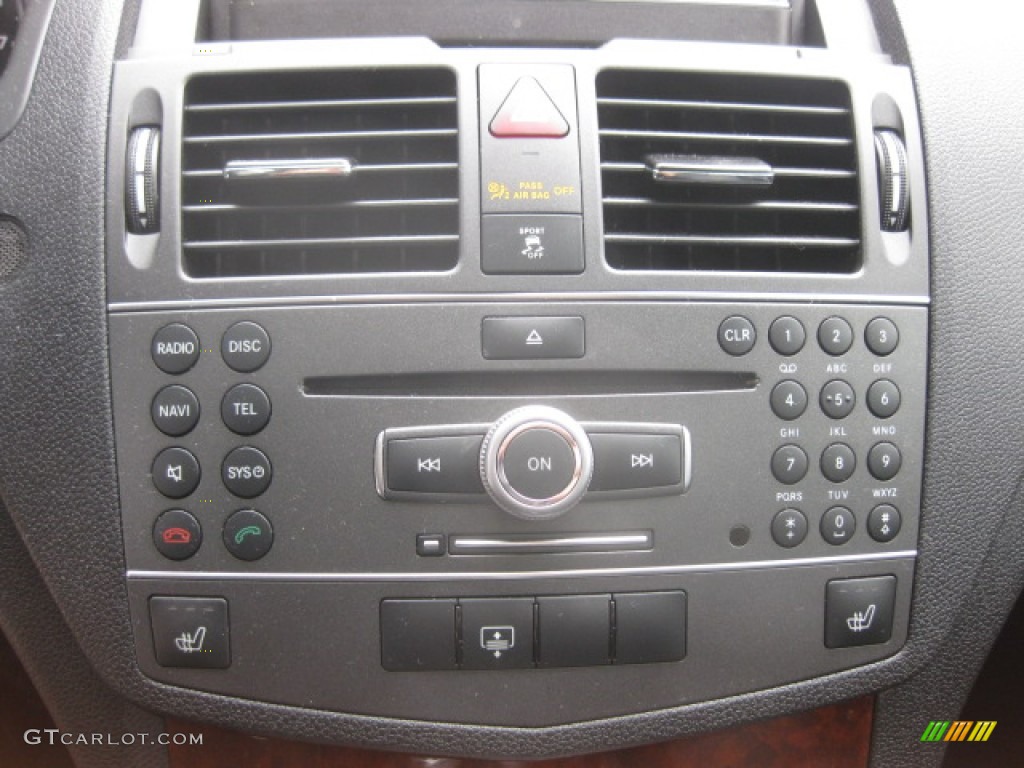 2011 Mercedes-Benz C 63 AMG Controls Photos