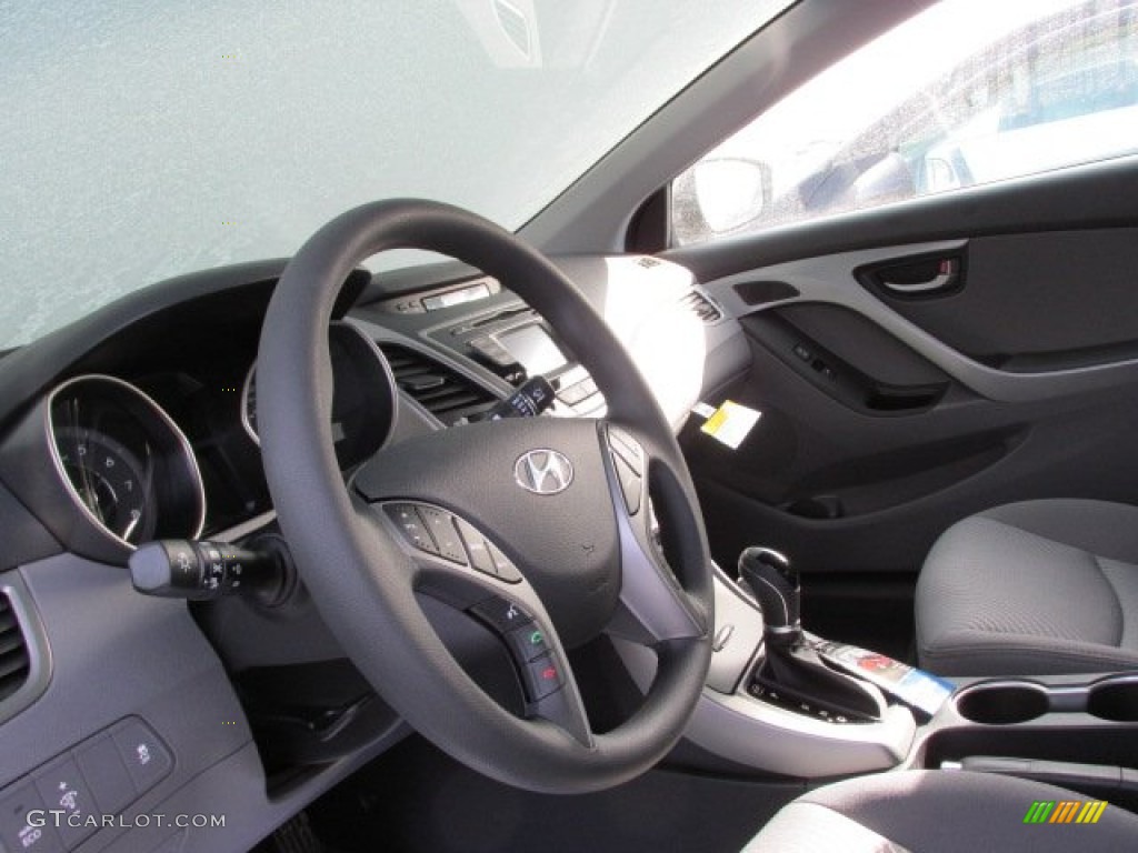 2014 Elantra SE Sedan - Gray / Gray photo #7