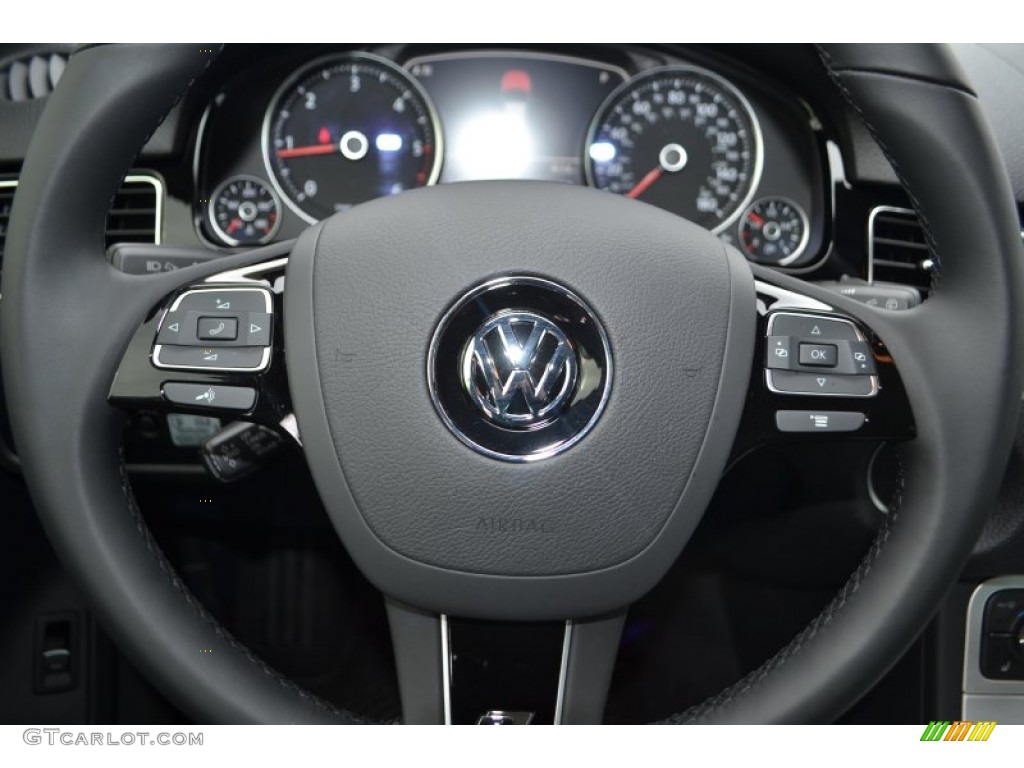 2014 Volkswagen Touareg TDI R-Line 4Motion Black Anthracite Steering Wheel Photo #91127309