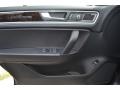 Door Panel of 2013 Touareg VR6 FSI Executive 4XMotion