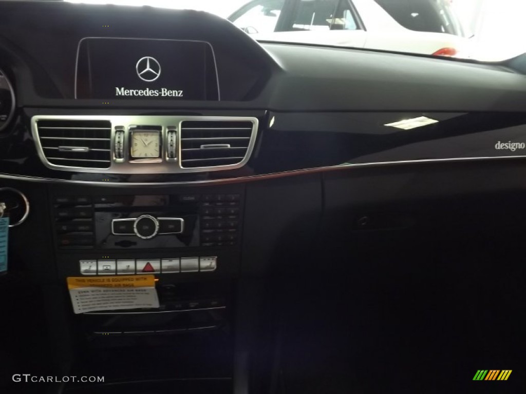 2014 Mercedes-Benz E 350 4Matic Sedan Marks and Logos Photo #91128872